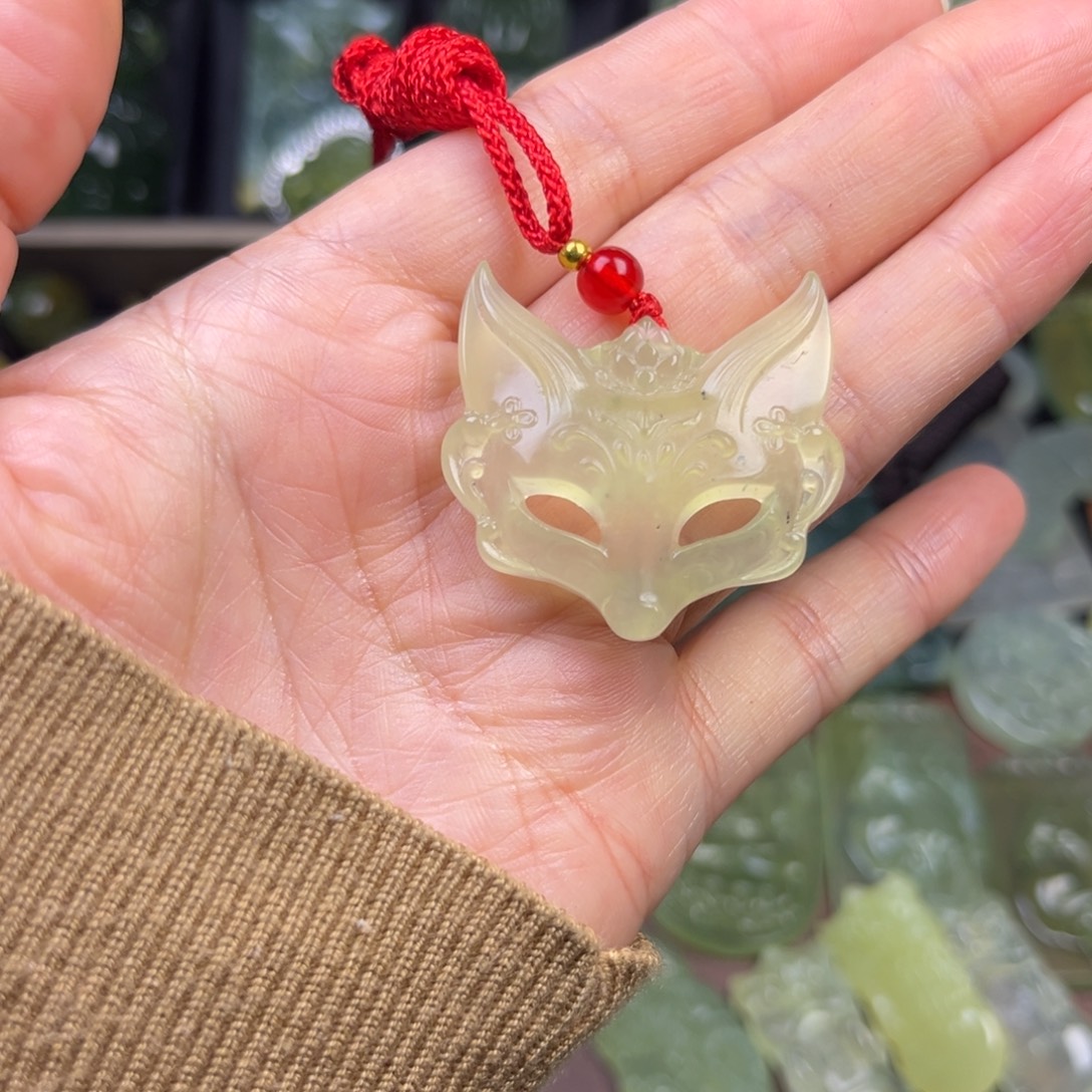 蛇纹石玉未镶嵌吊坠(不含链)