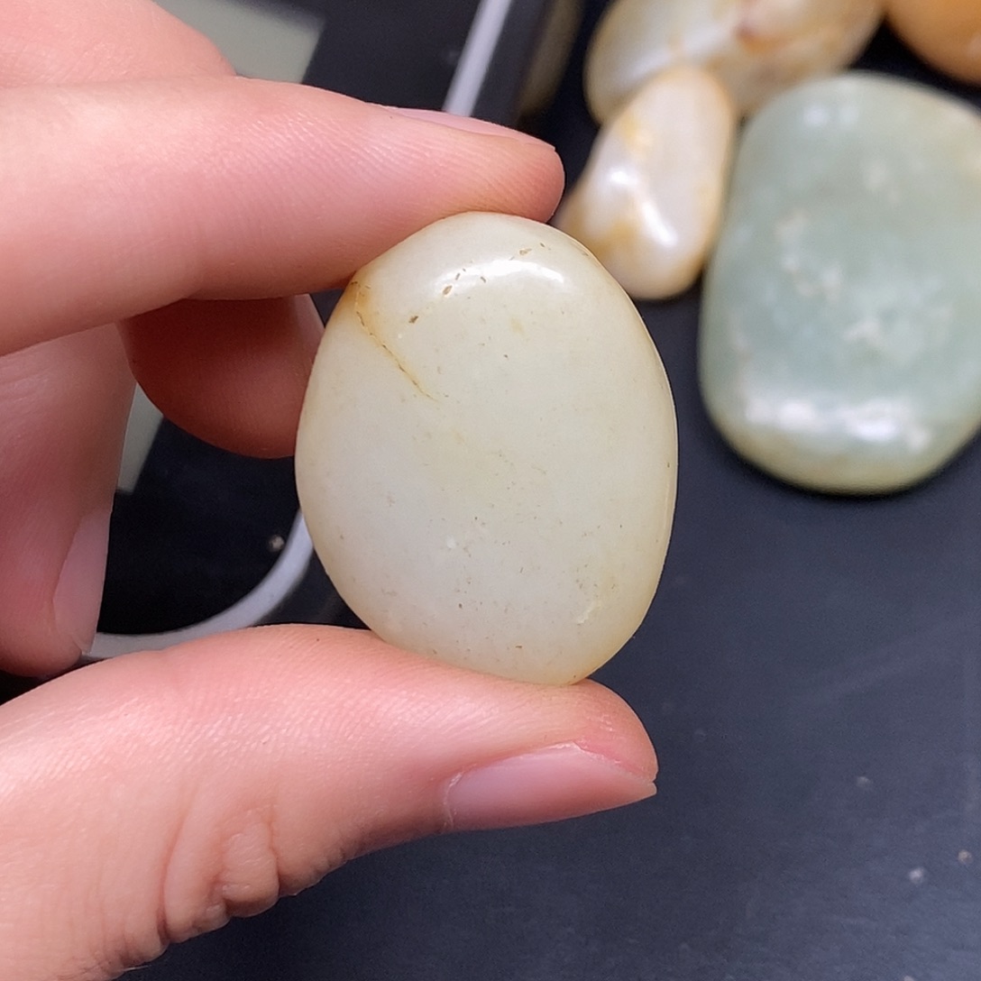 和田玉（糖玉）未镶嵌挂件