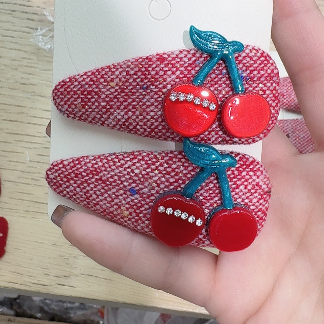 皮质铁合金樱桃拜拜夹