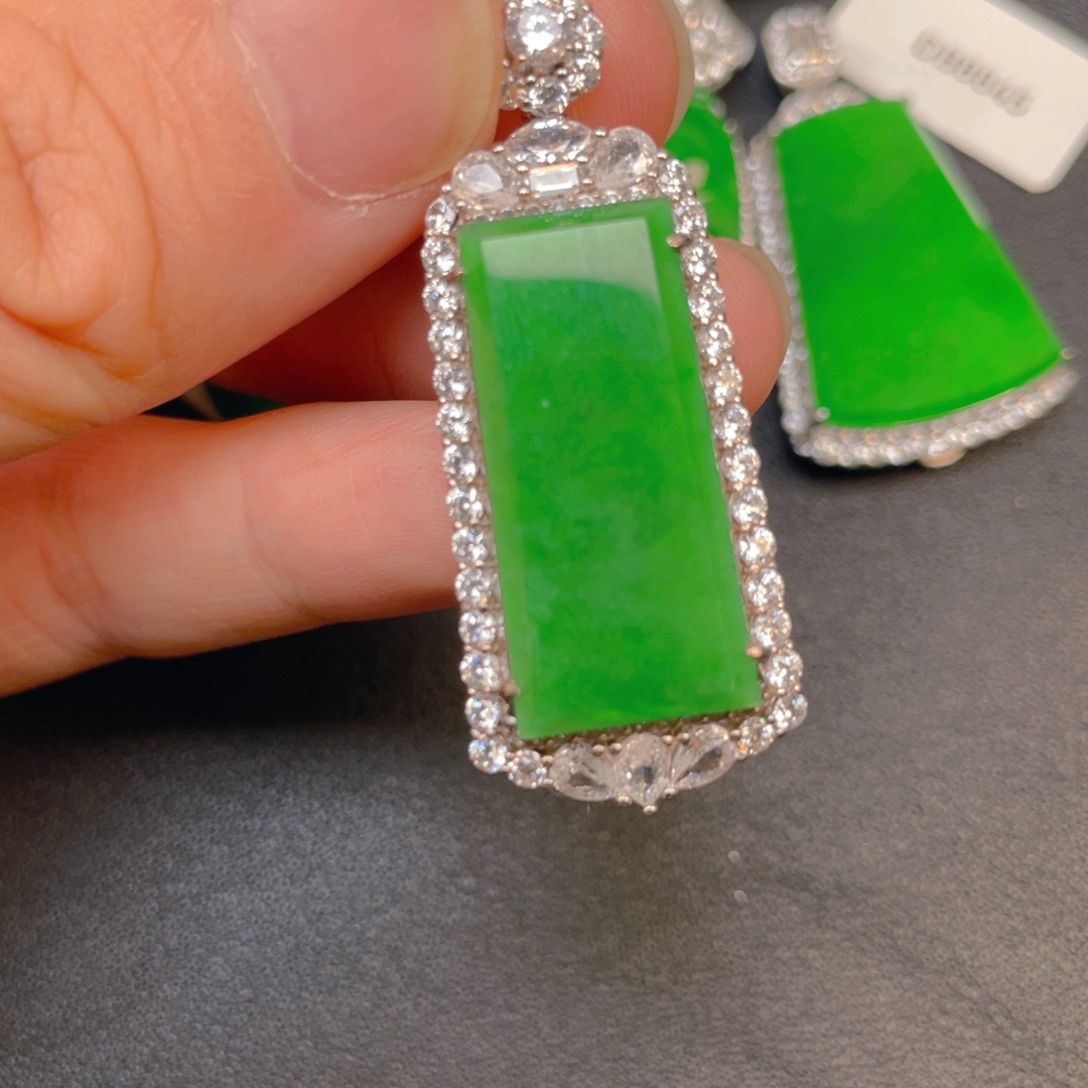 翡翠银S925镶嵌吊坠(不含链)