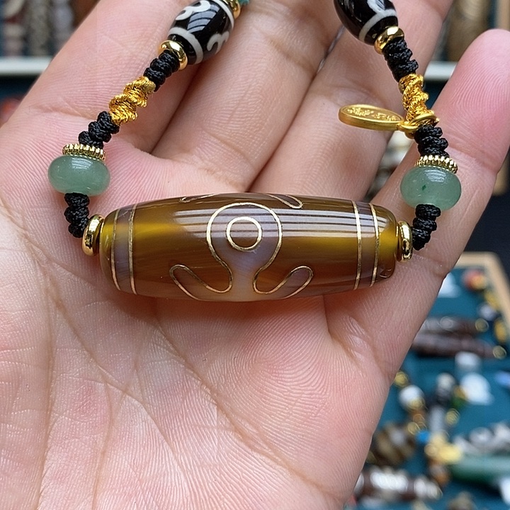 玛瑙/玉髓颈饰合金