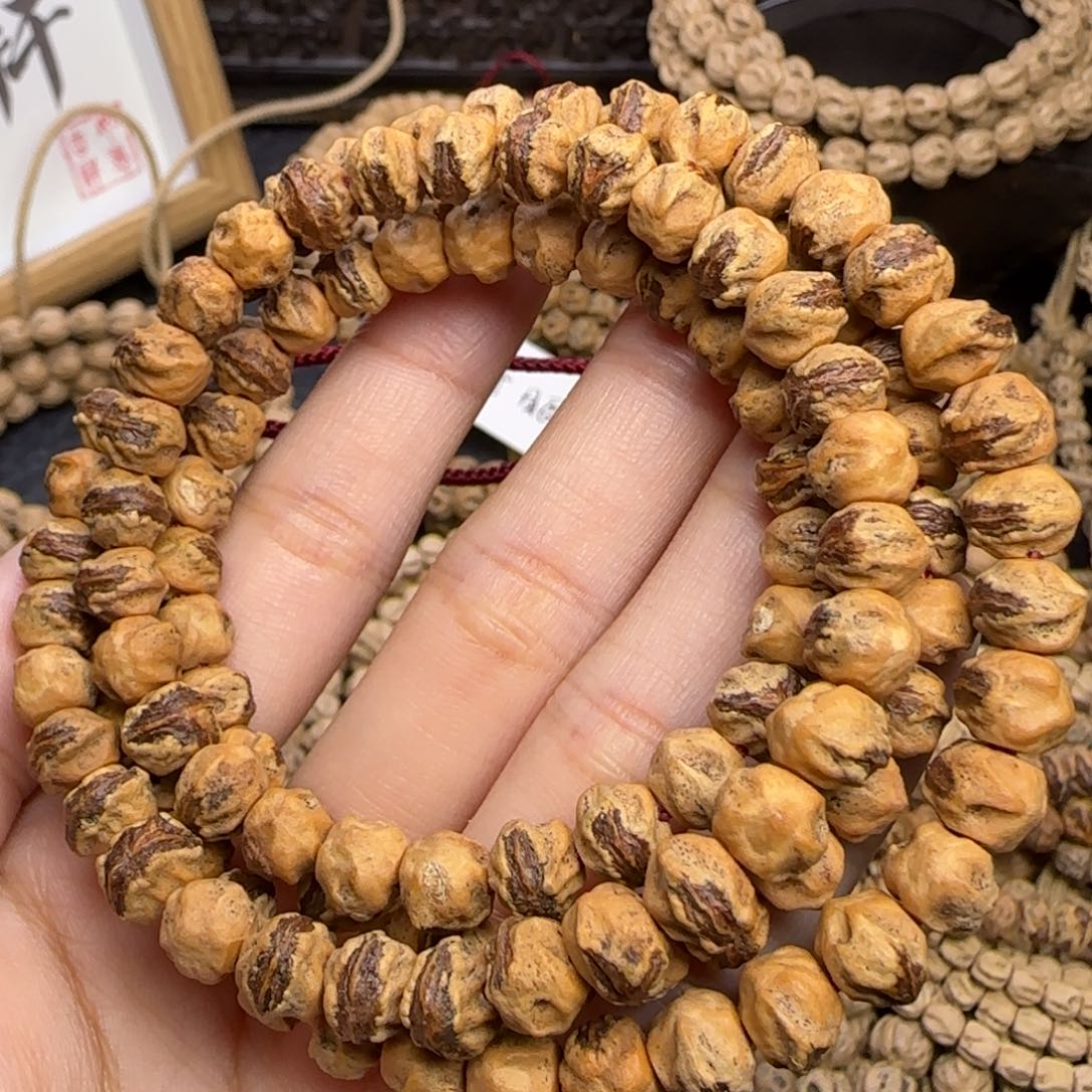 柏香籽/百香籽吊坠郁****儿