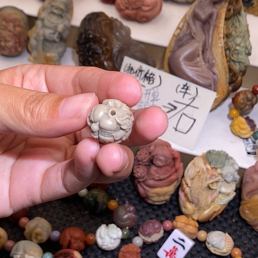 石英质玉（阿拉善玉）未镶嵌手链