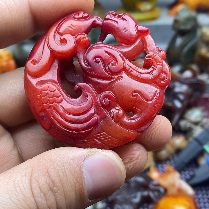 未镶嵌蛇纹石玉颈饰