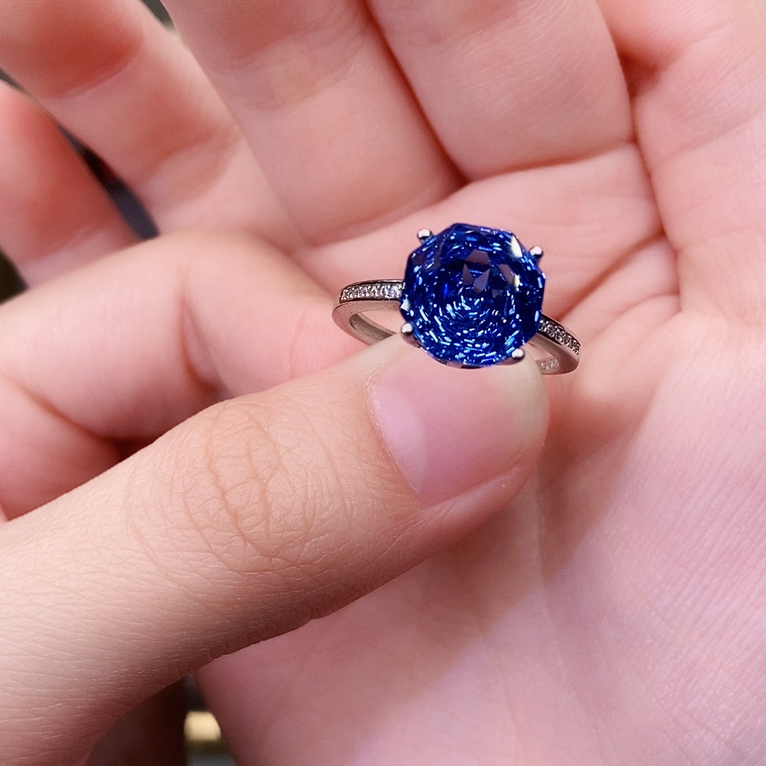 银S925镶嵌托帕石戒指