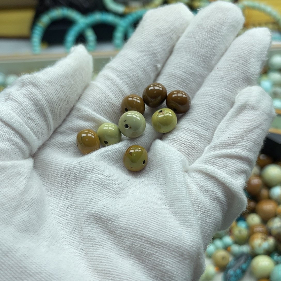 逗***芽南红玛瑙合金珠宝奇石