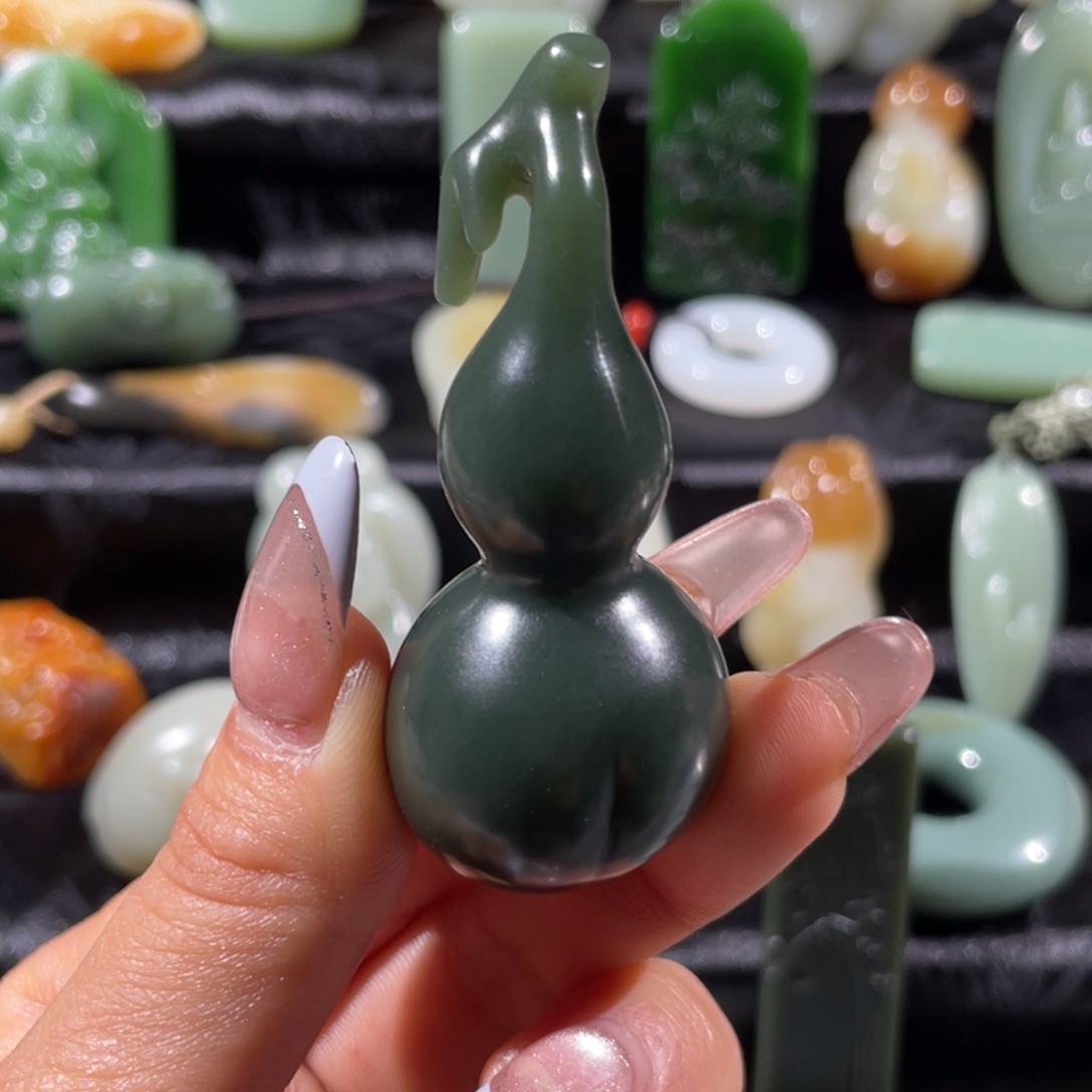 和田玉吊坠(赠链)未镶嵌无****猫