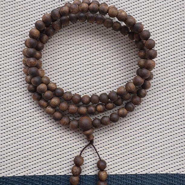 沉香34-港香黄棋07-15克九五沉圆珠多圈多样性发一条43h