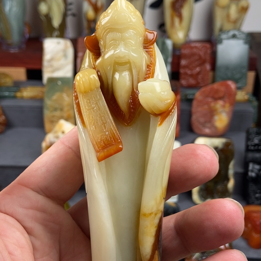 岫玉未镶嵌手把件