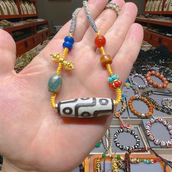 未镶嵌玛瑙/玉髓珠宝奇石