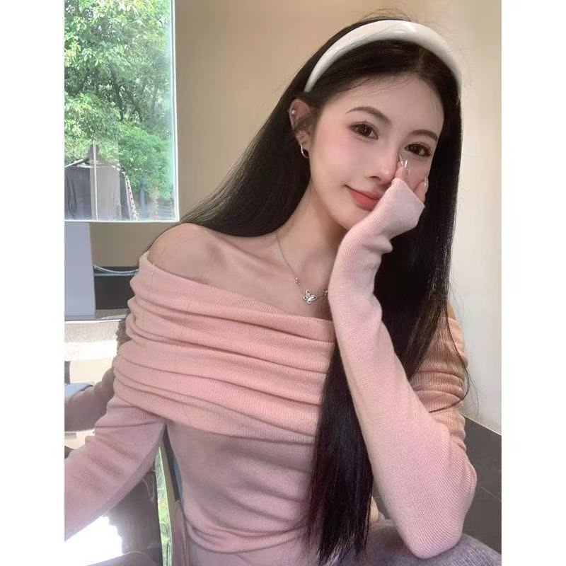 一字肩针织打底衫女内搭秋季新款高级感毛衣露肩法式锁骨绝美上衣