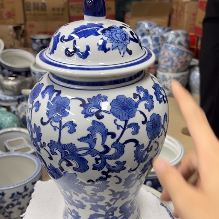 瓷片微瑕。。。。。。。。。。。。