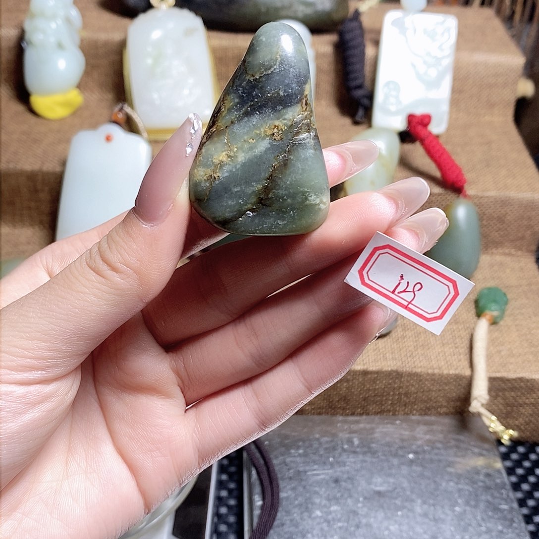 未镶嵌和田玉挂件129