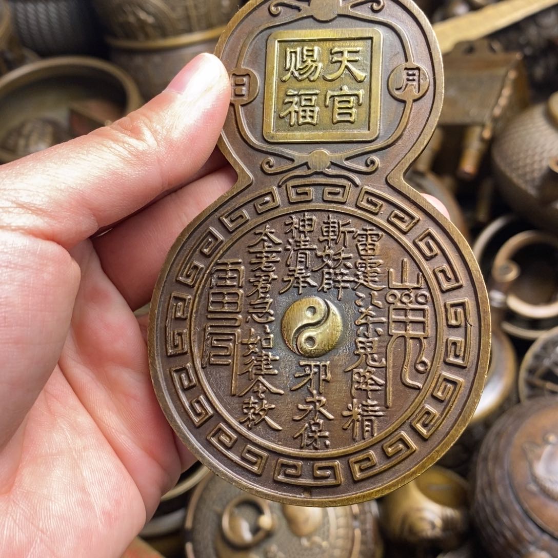 精美铜器做工精良