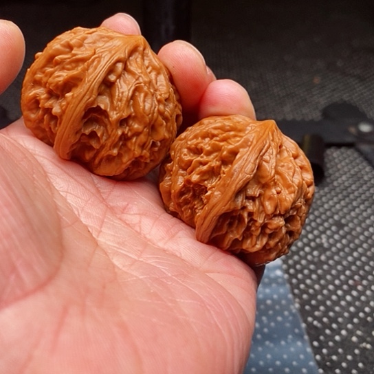 文玩核桃把件゛**.野生寿桃