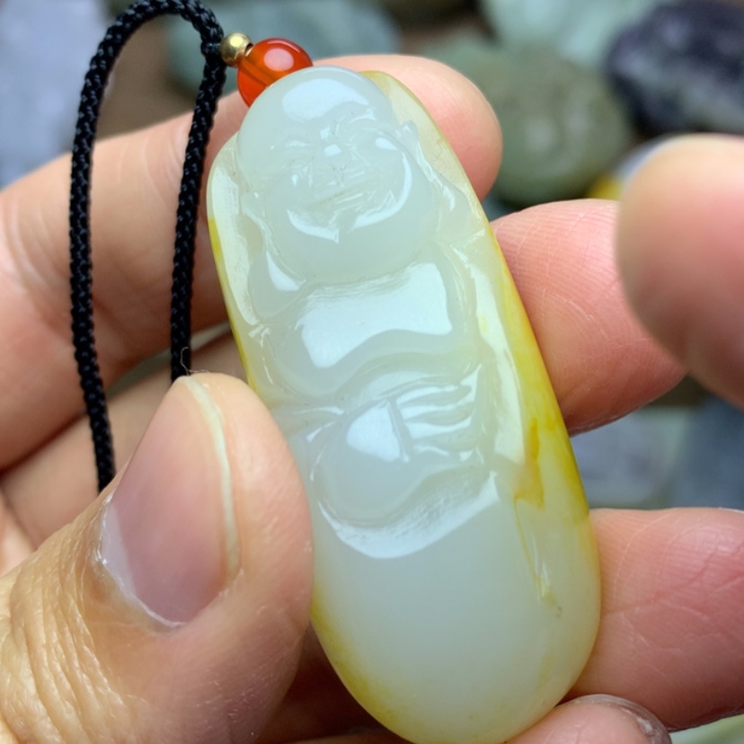 【闪购商品】颈饰未镶嵌和田玉