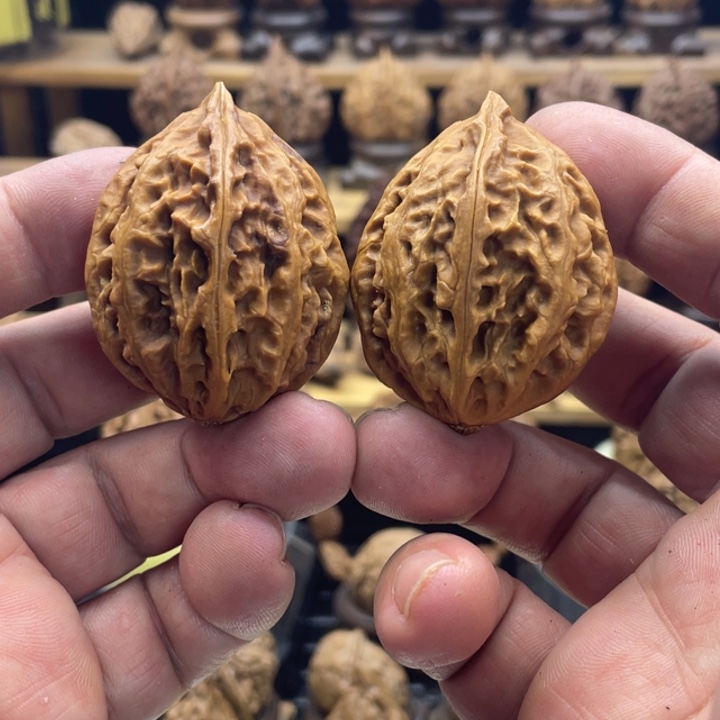 吊坠文玩核桃东北核桃39