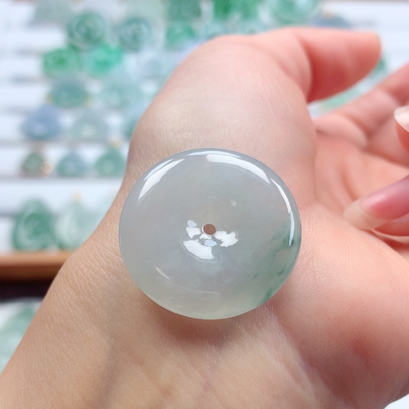 【闪购商品】翡翠吊坠(不含链)未镶嵌