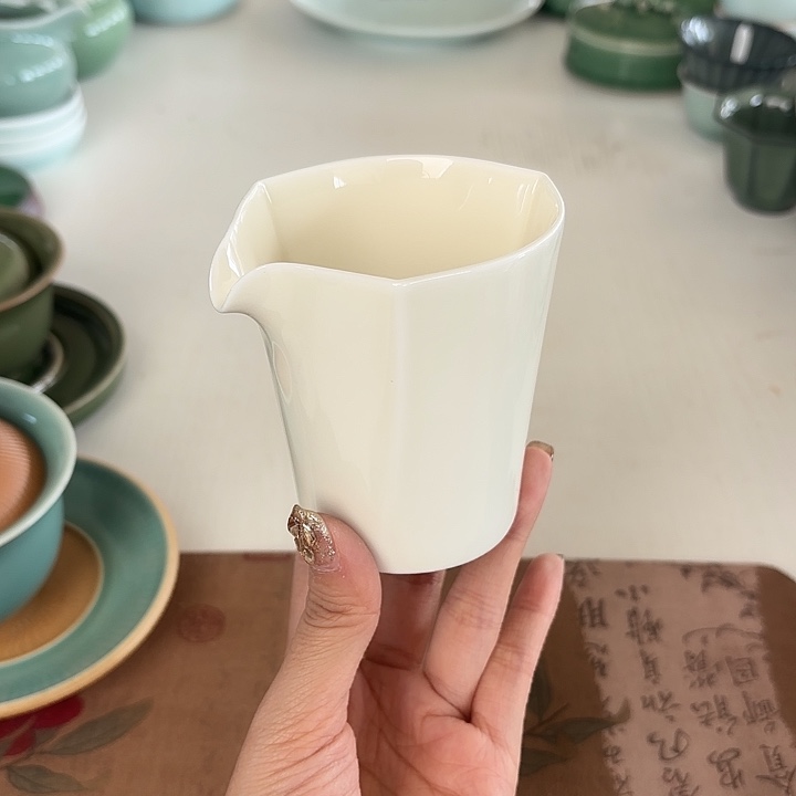 龙泉云间青瓷小米茶器