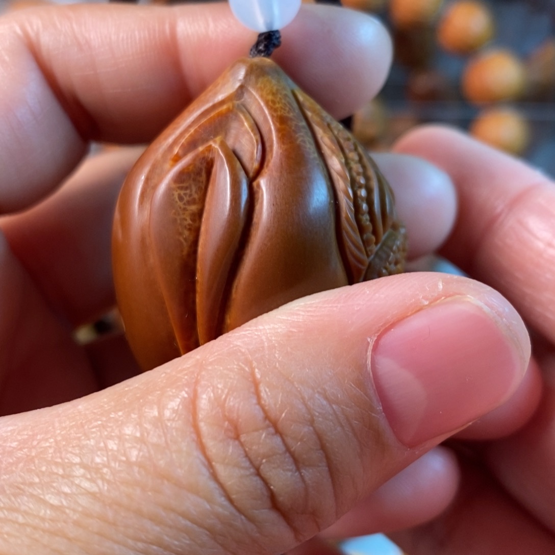 橄榄核吊坠生命。。。。。