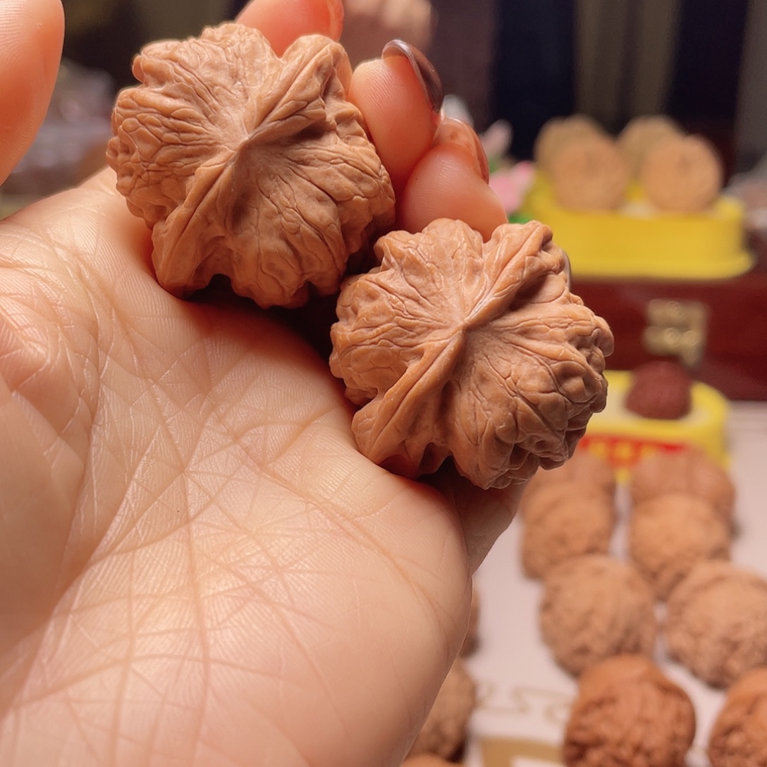 吊坠文玩核桃沉水