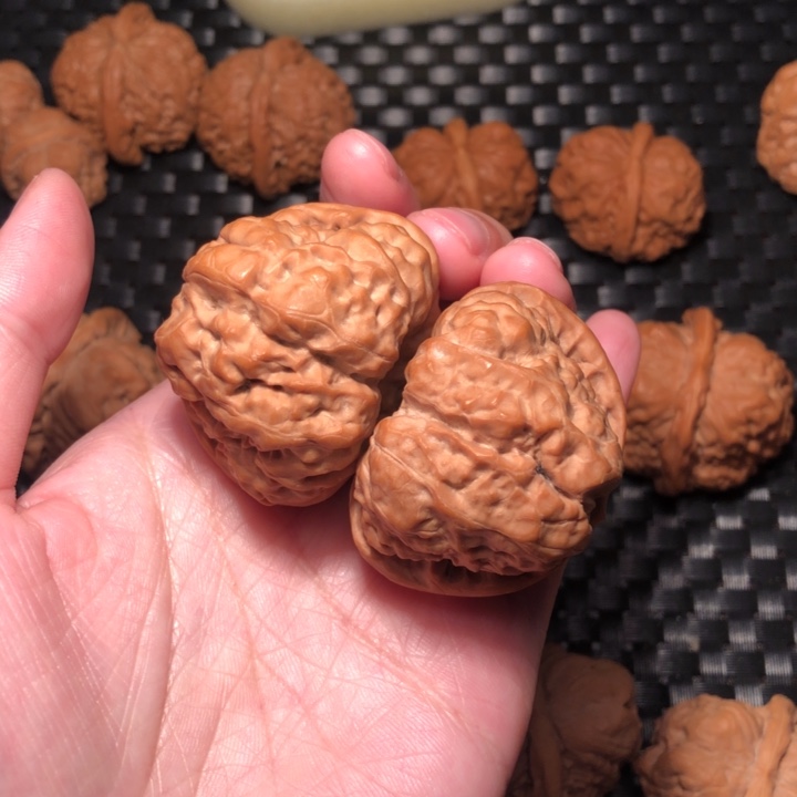 文玩核桃把件湘**匪蛤蟆45