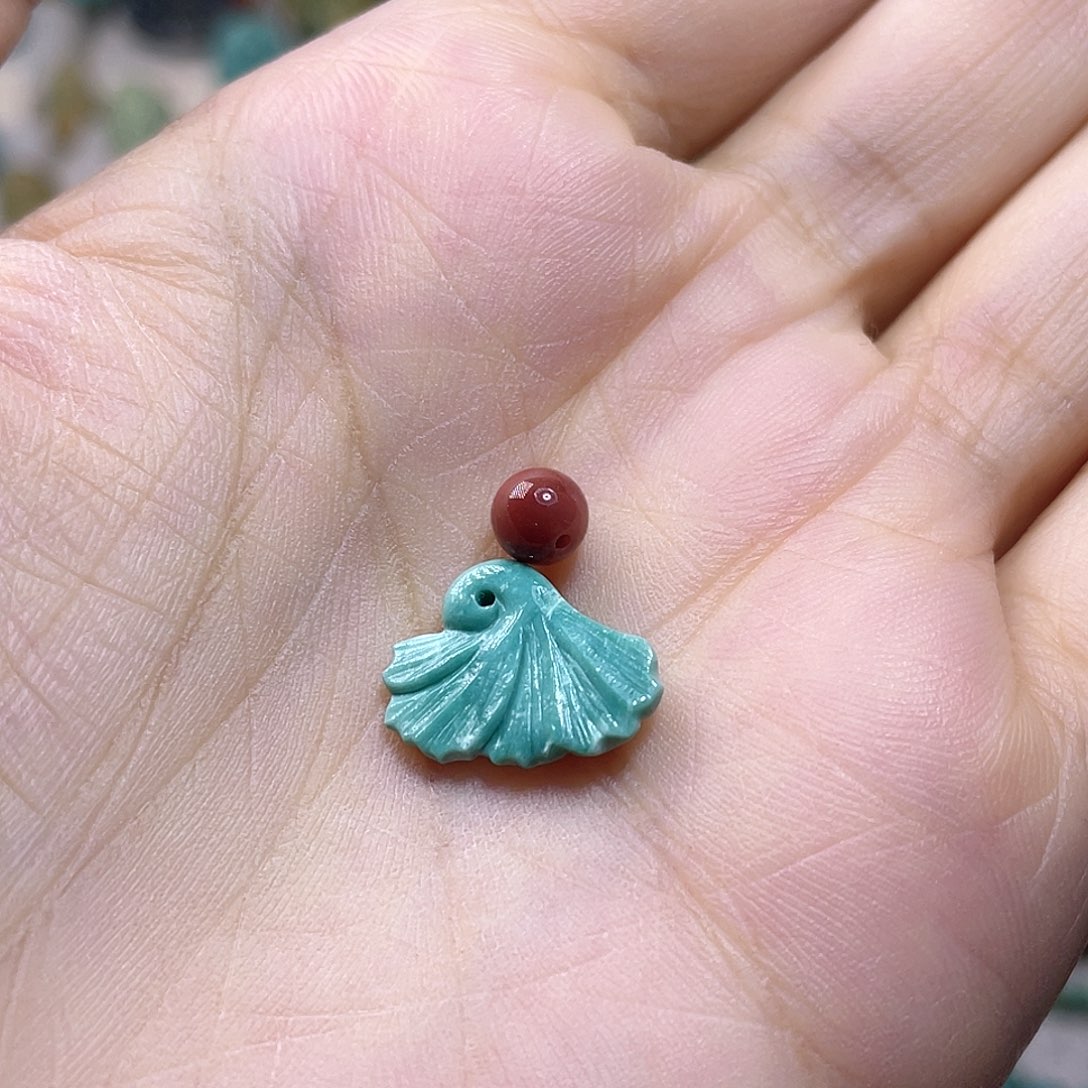 未镶嵌配饰南红玛瑙