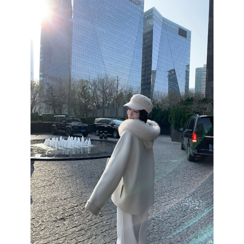 5werkwen 老钱白月光 狐狸毛连帽短款毛呢外套 44-42