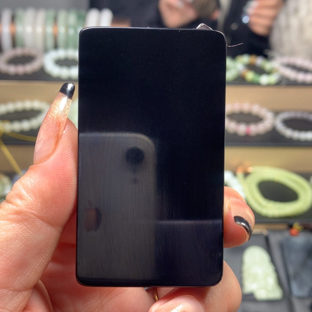 和田玉（墨玉）未镶嵌颈饰