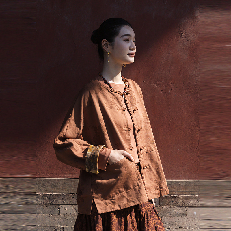 587朵/中式提花设计感盘扣文艺圆领宽松百搭长袖短外套女
