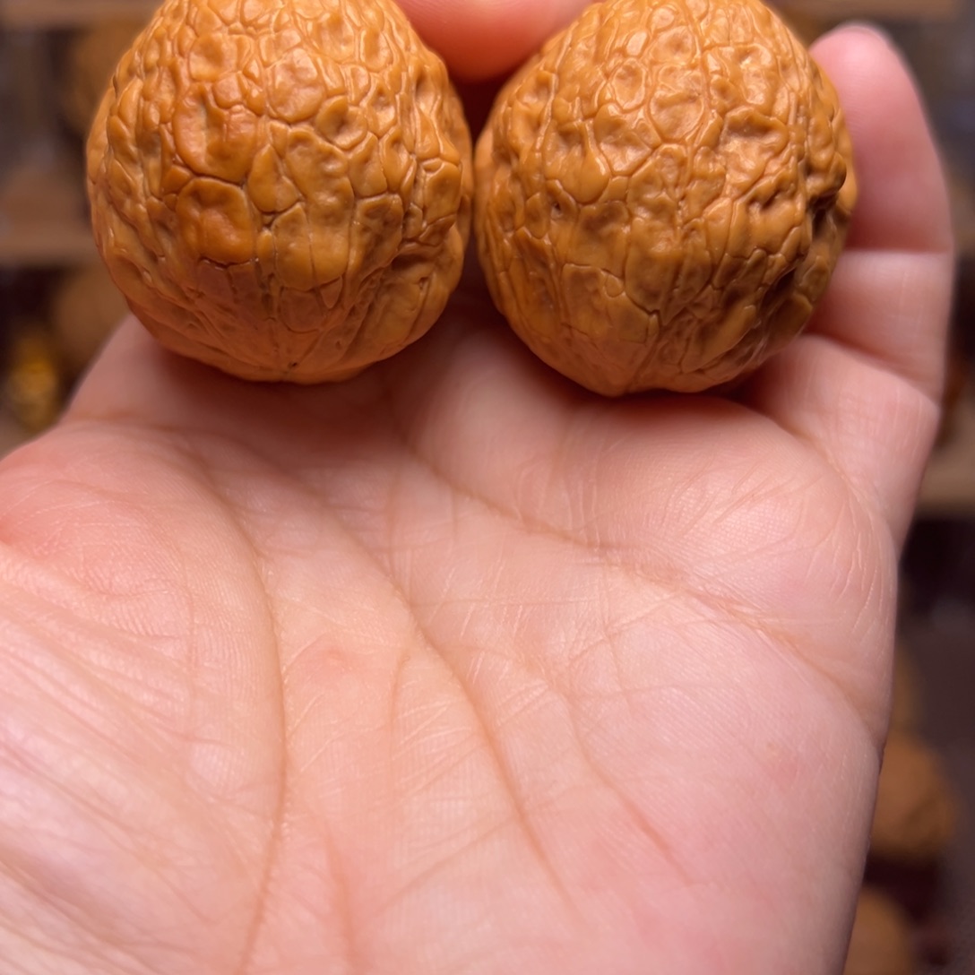 把件文玩核桃1w金丝绣球37尺