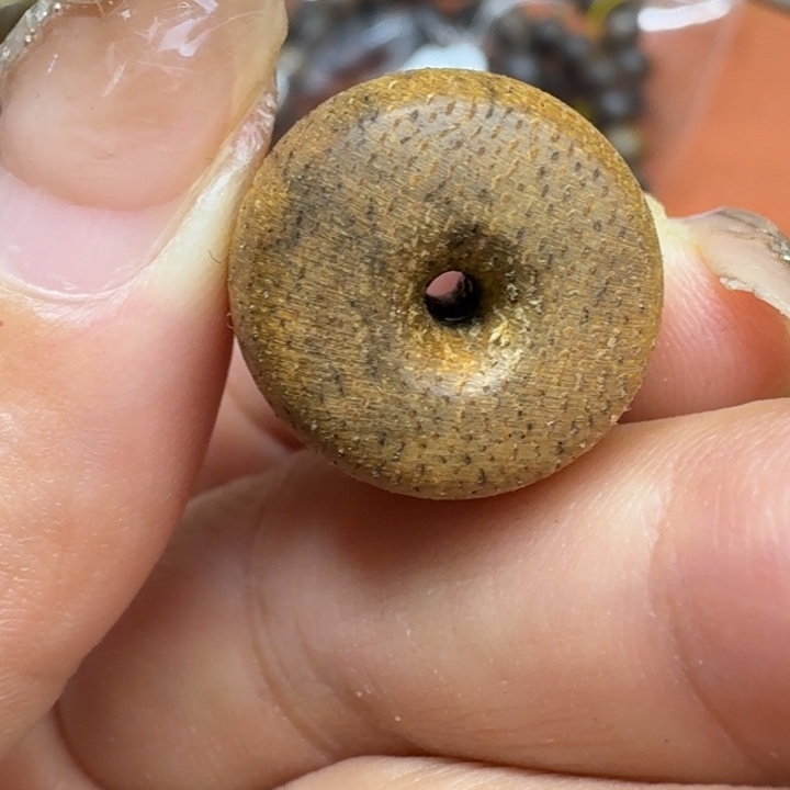 沉香吊坠馨安居沉香定制款