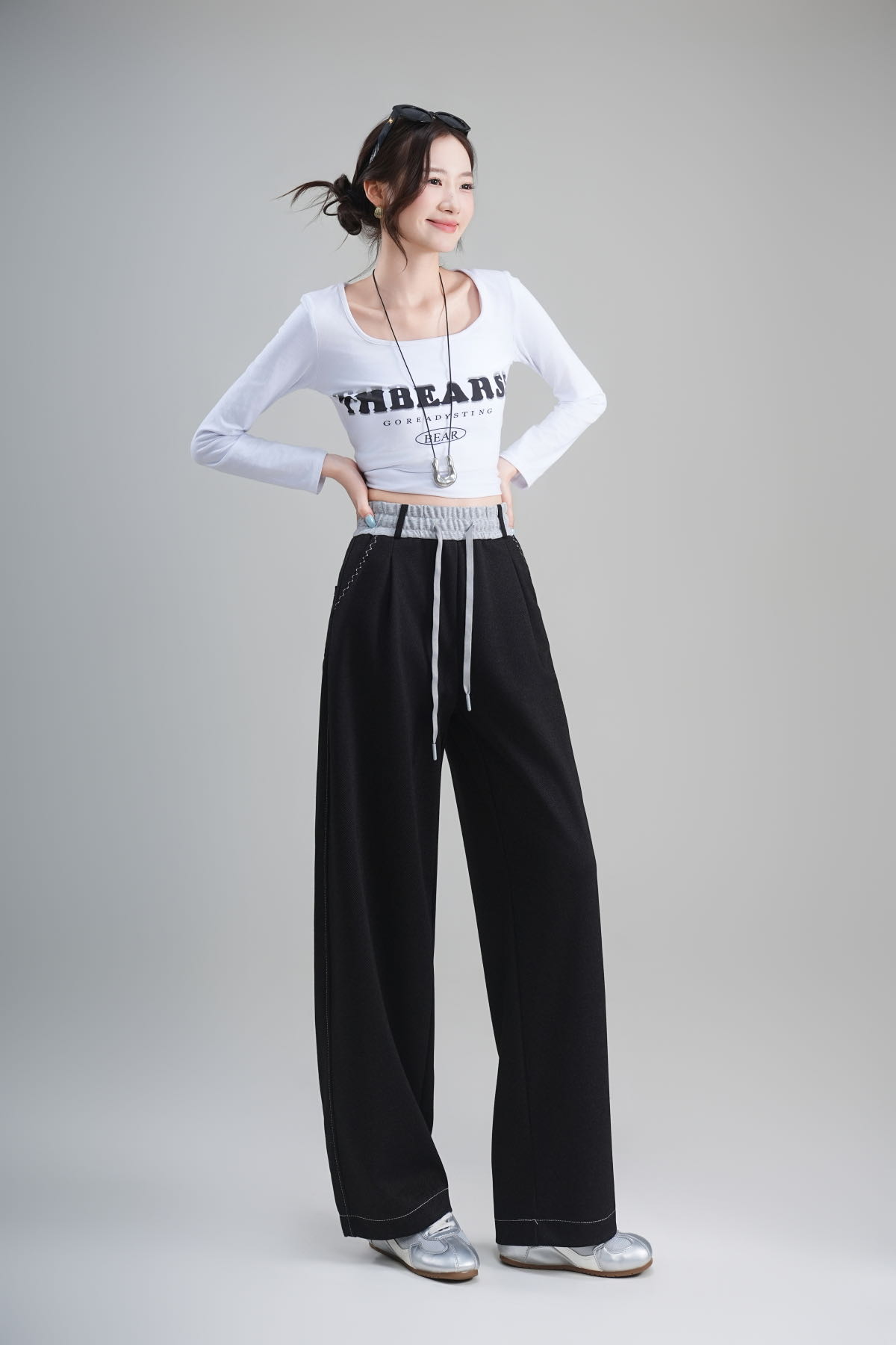 2551秋冬丹宁兰弯刀时尚醋酸牛仔裤