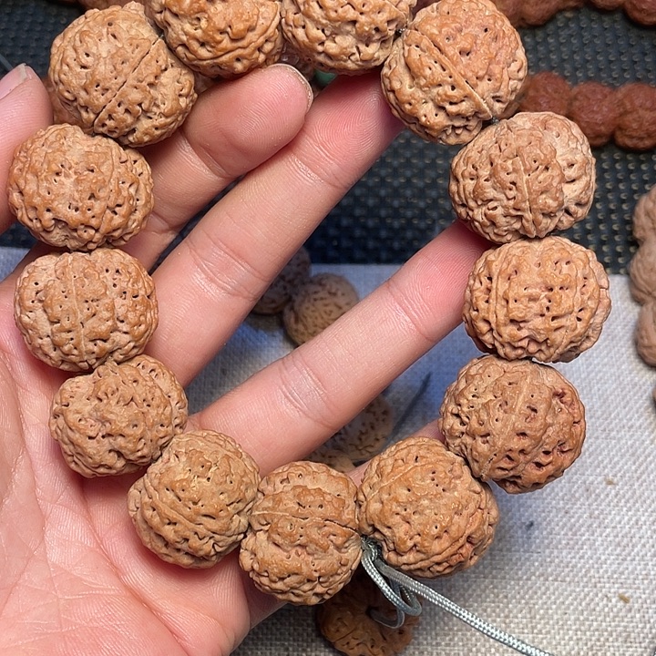 洛***伊金刚菩提吊坠金刚