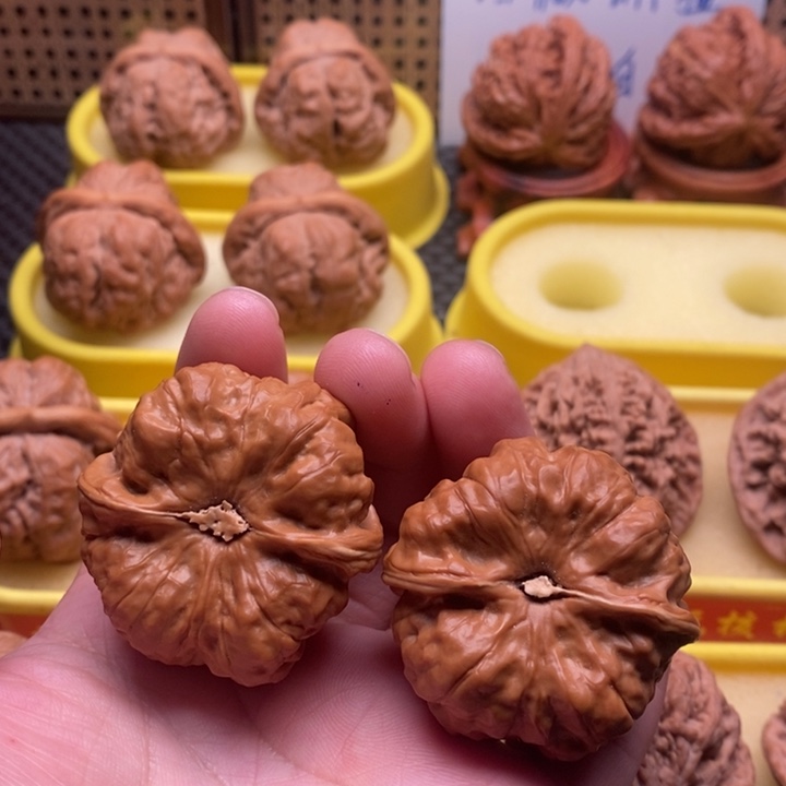 吊坠桃核蛤蟆头41。。。。。。