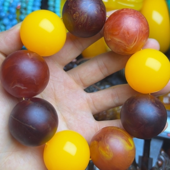 琥珀未镶嵌手链蜜蜡