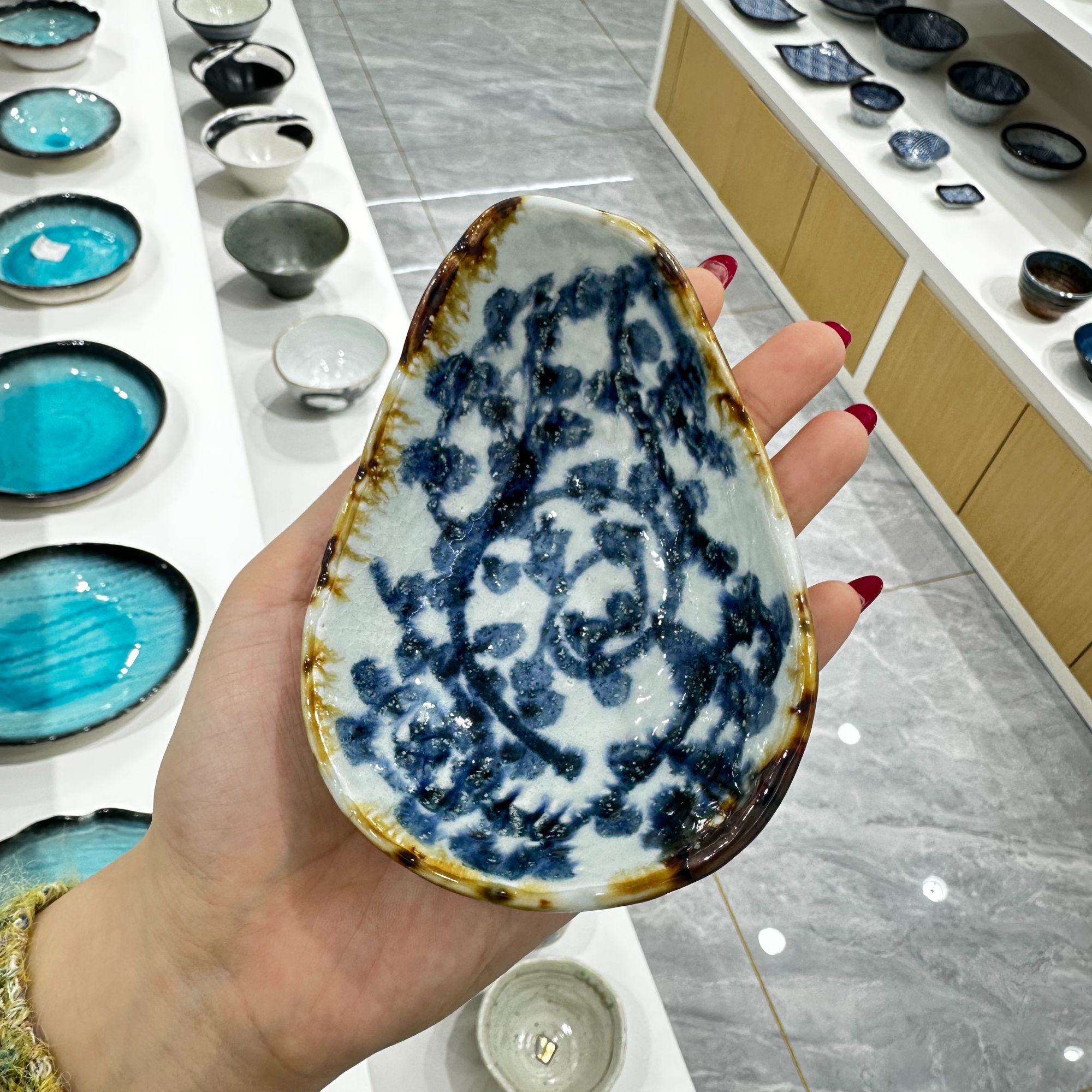 内山窑唐草蘸料碟异形原装进口家用碟子TZRC0932