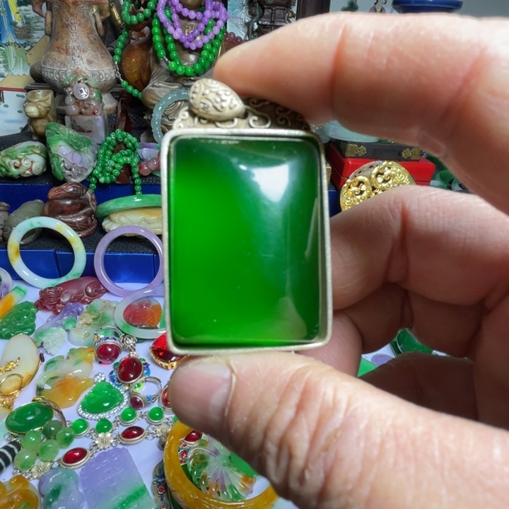 滴血莲花菩提吊坠
