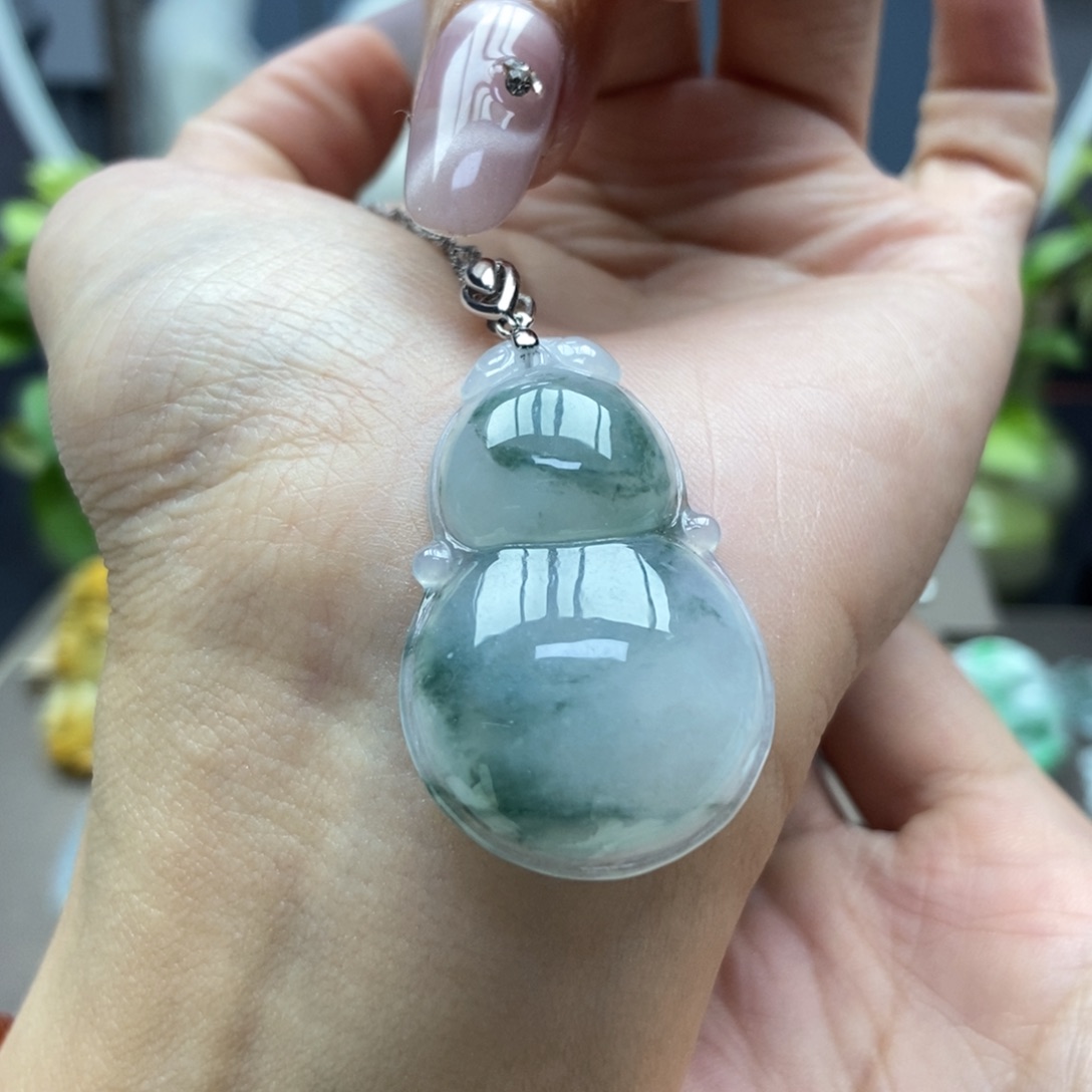 翡翠颈饰银S925镶嵌吊坠葫芦