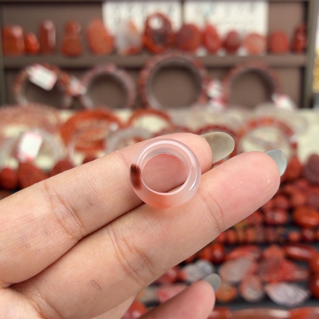 南红玛瑙未镶嵌颈饰内径卡11咪跑环