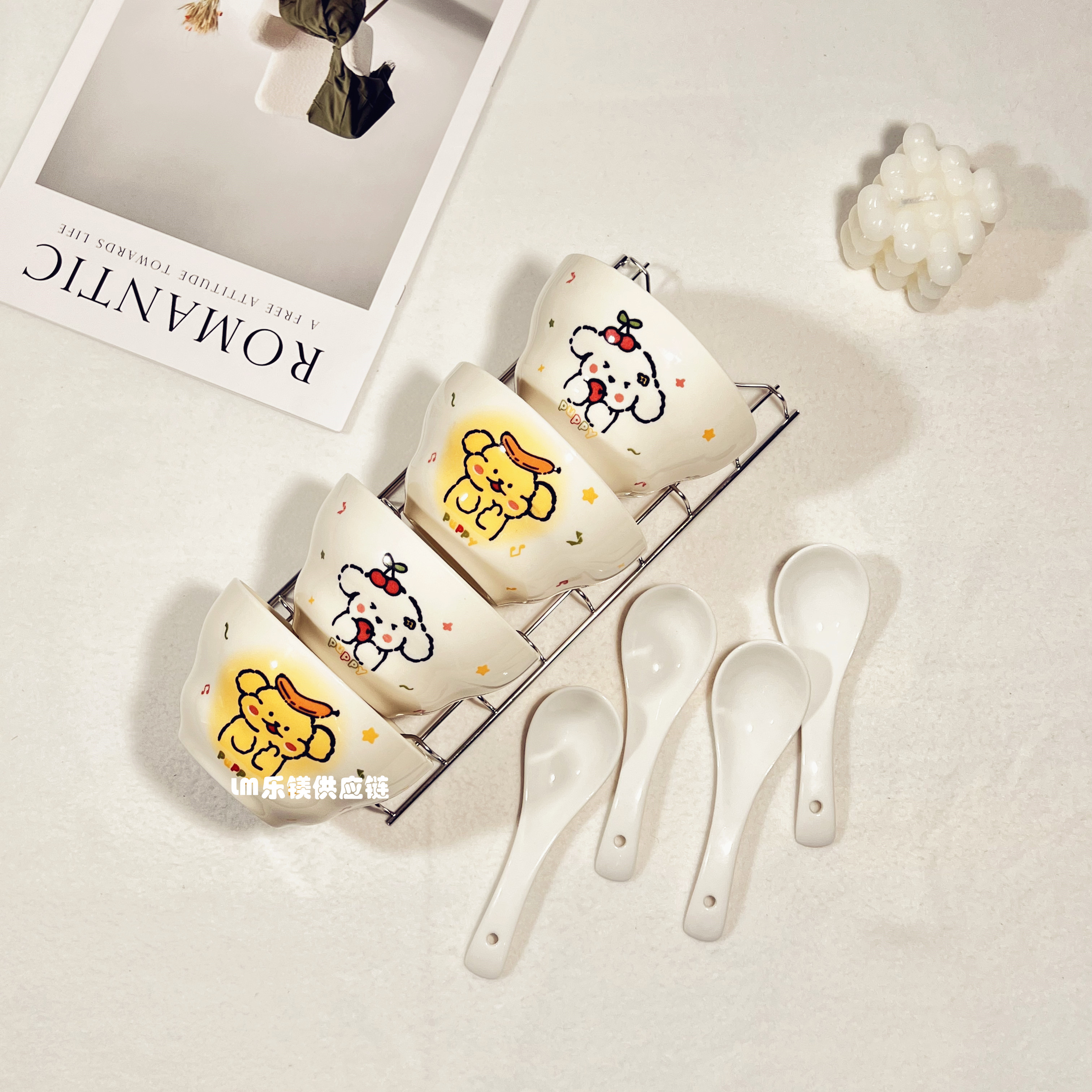 快乐小狗4.7英寸葫芦碗带勺萌趣可爱高颜值釉下彩陶瓷餐具