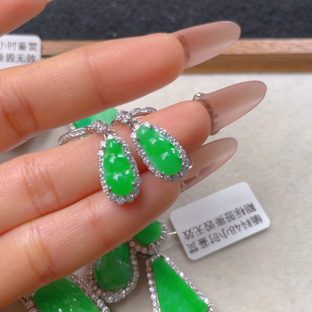 翡翠耳饰银S925镶嵌翡翠