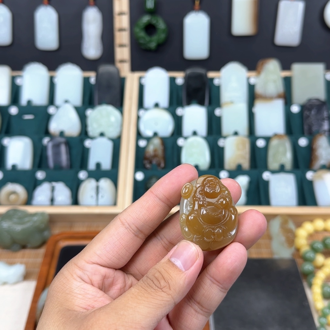 和田玉挂件未镶嵌