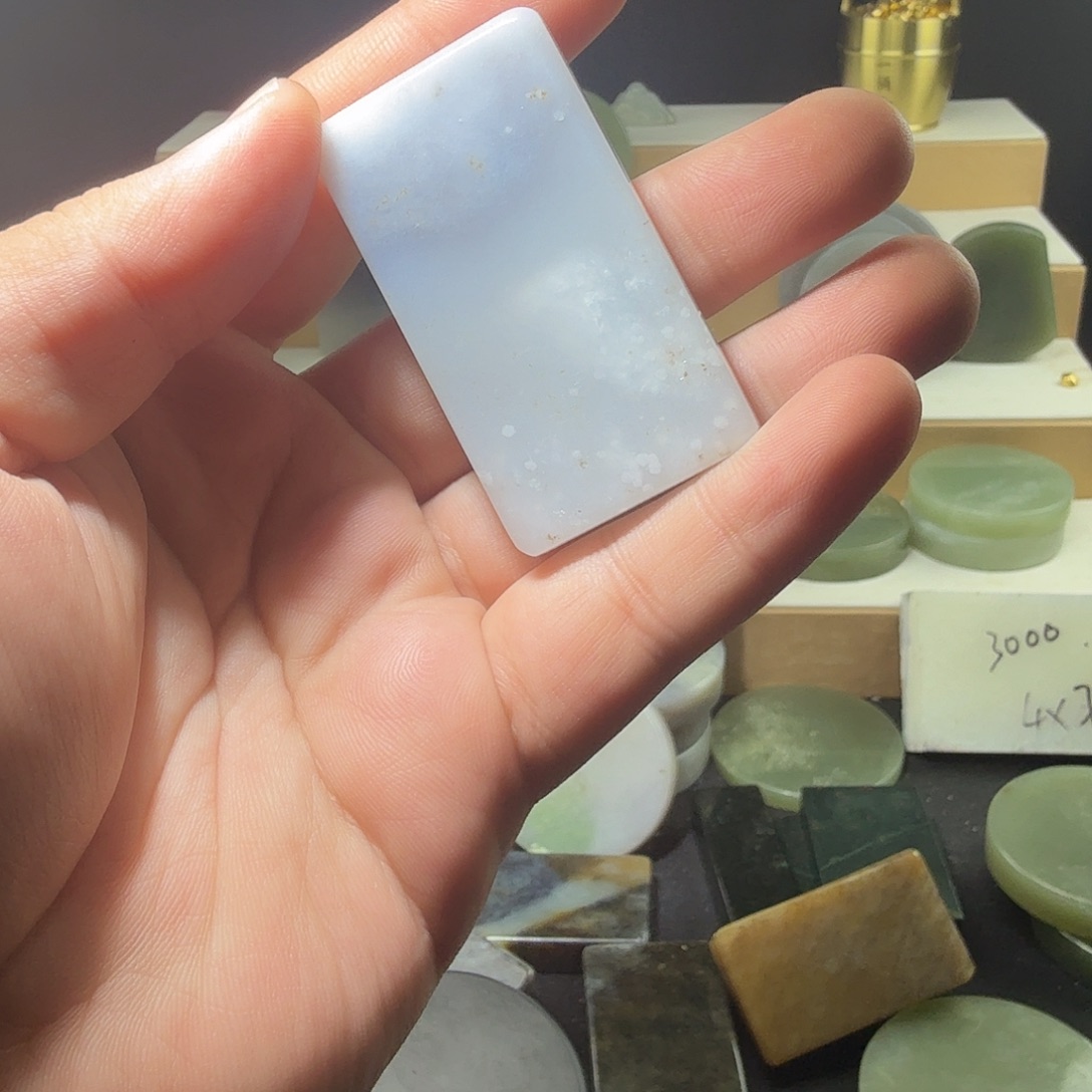 和田玉未镶嵌珠宝半成品