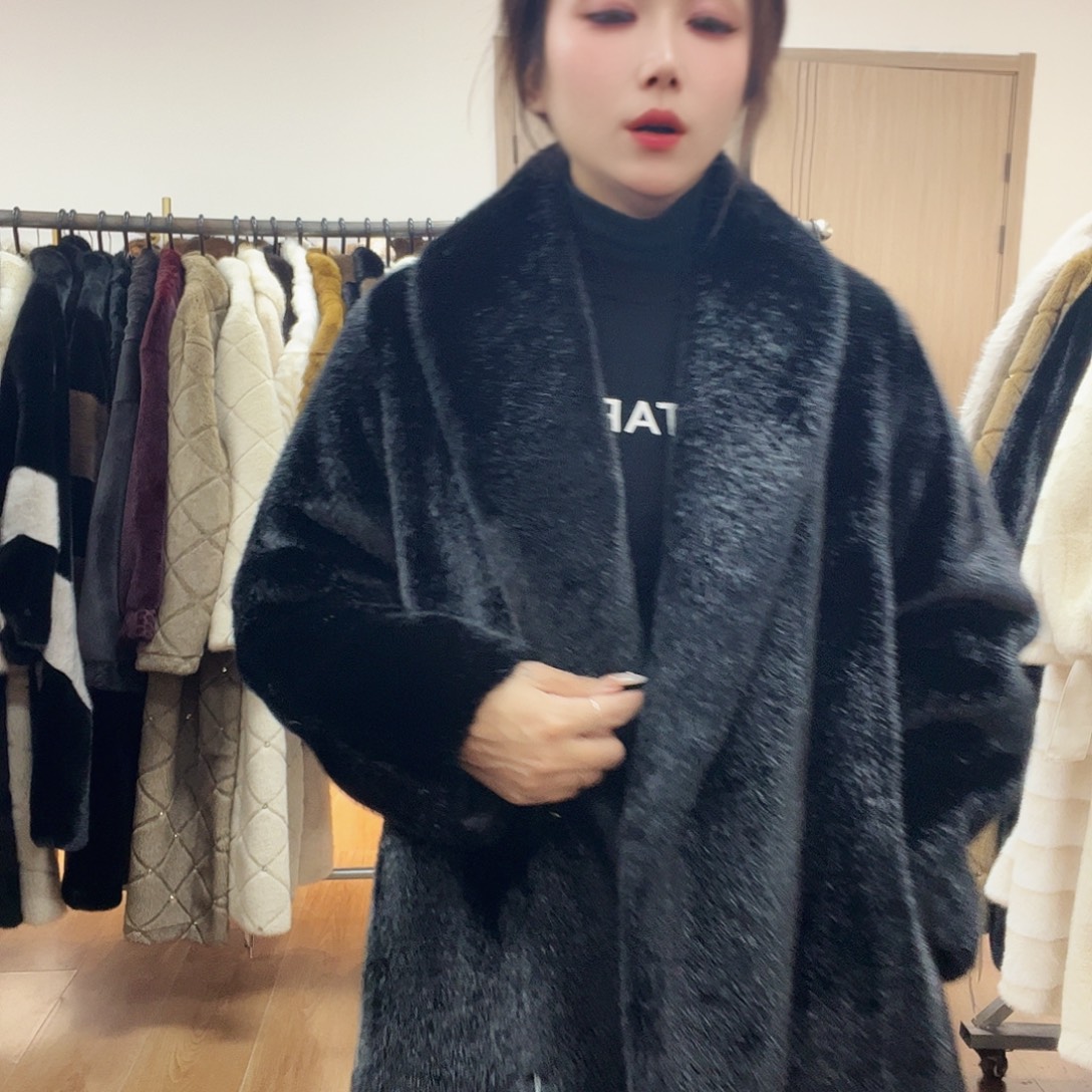 20号皮毛一体外套
