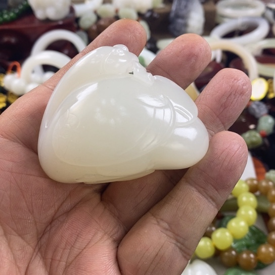 和田玉颈饰未镶嵌沧*