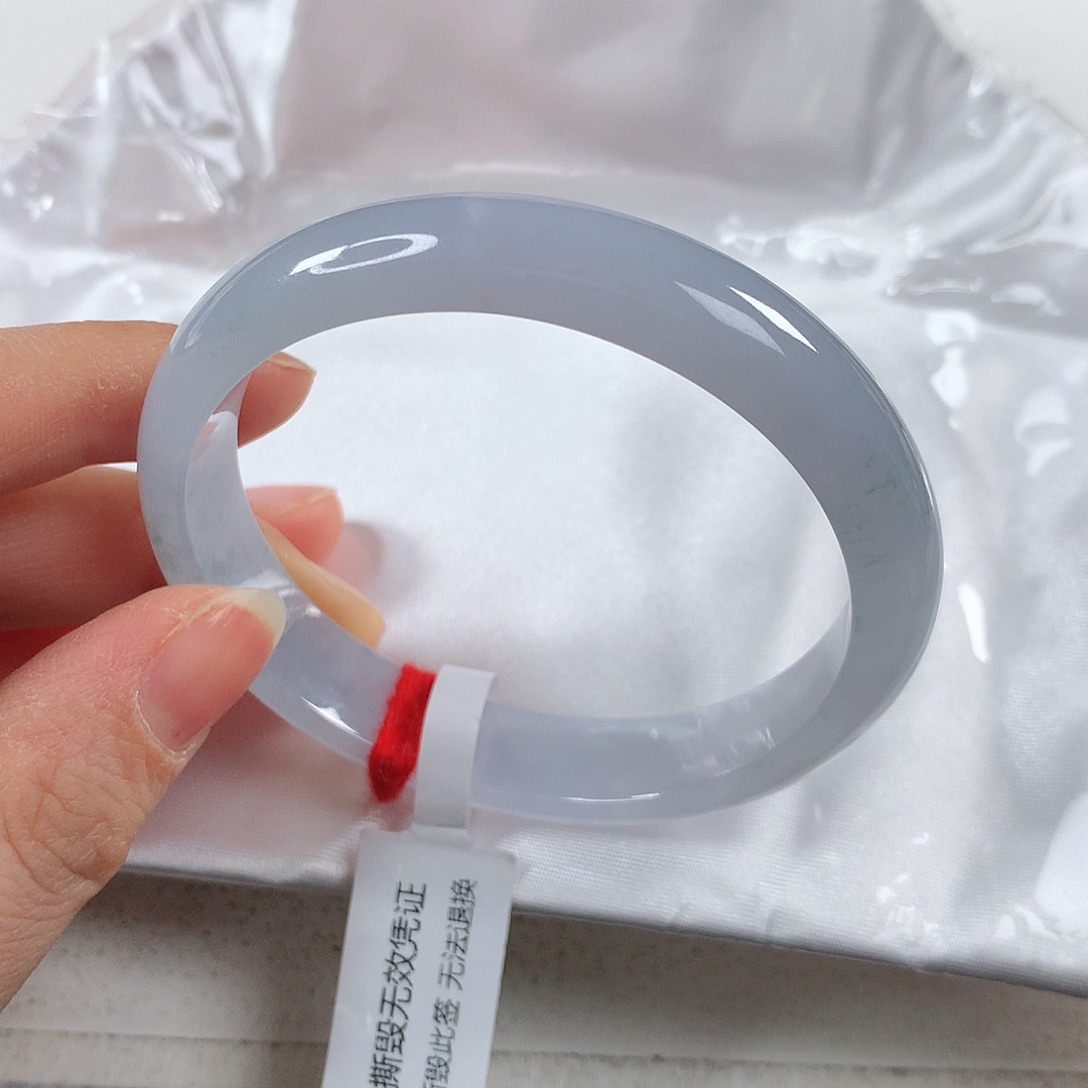 翡翠手镯未镶嵌 贵妃 需包容①⑤③