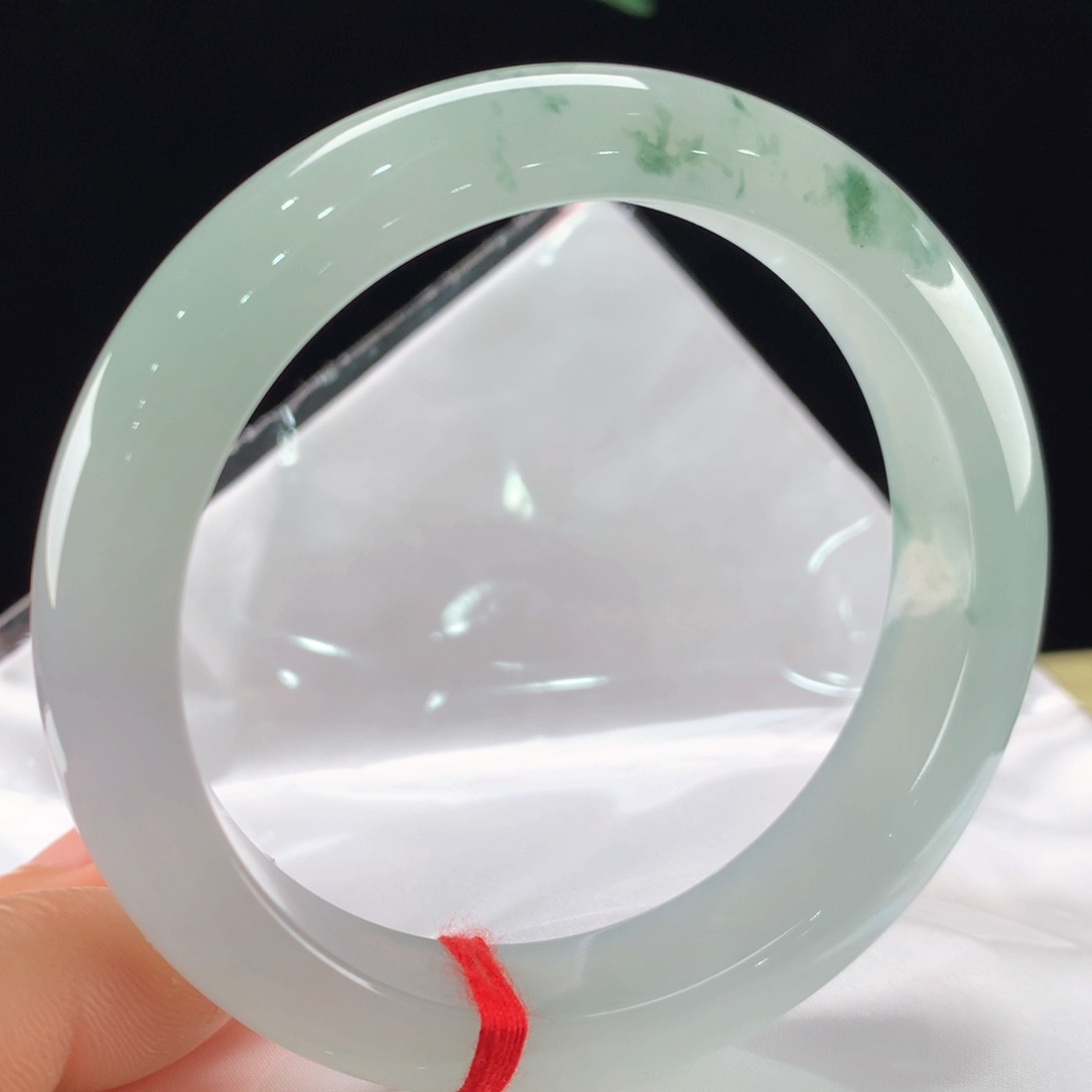 翡翠未镶嵌手镯111-0149