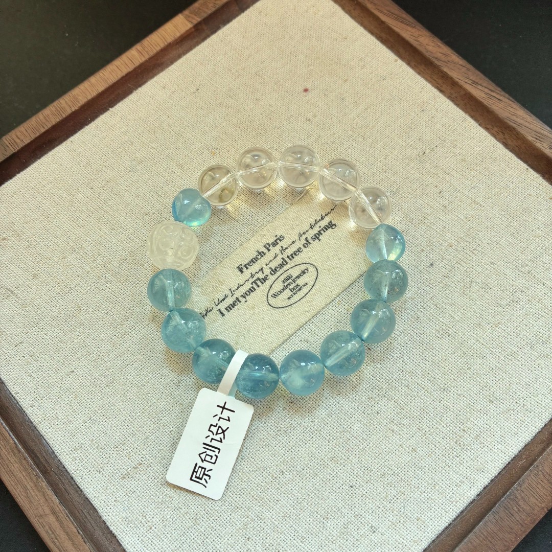 天然海蓝宝搭配白水晶蓝月光手串