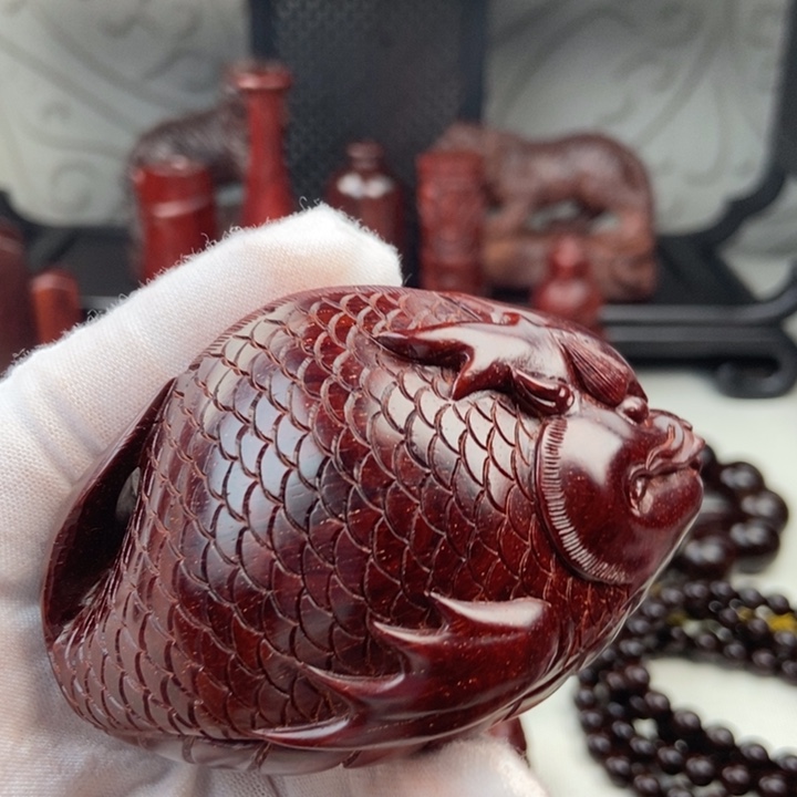 檀香紫檀（小叶紫檀）鸿*